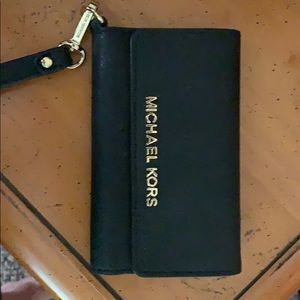 Michael Kors Wristlet